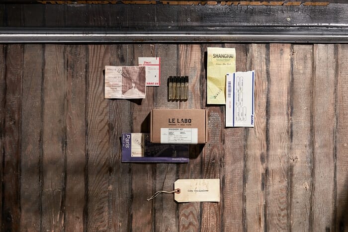 700le labo ce 5x1.5ml discovery set with box lifestyle 300ppi 01