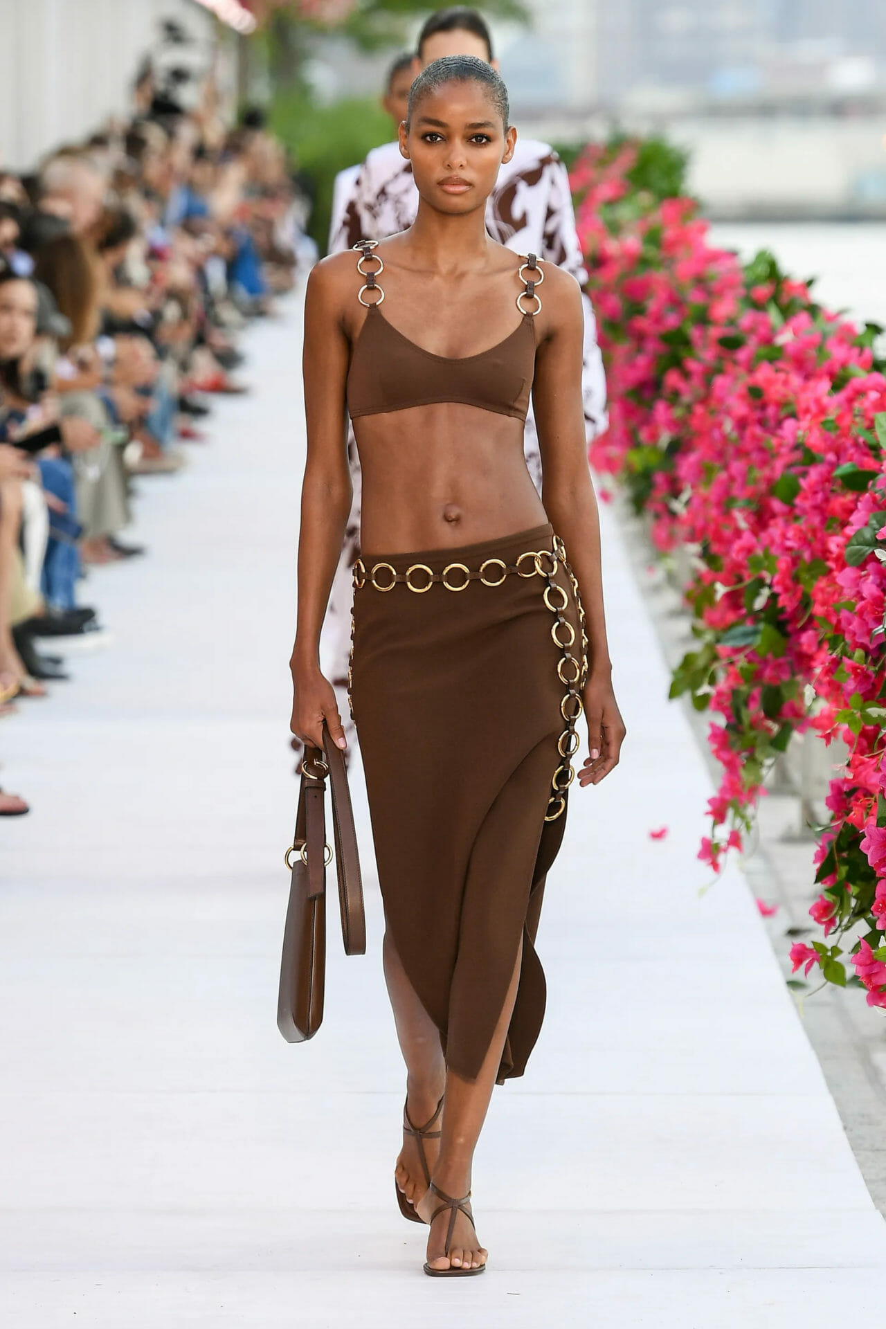 00041 michael kors collection spring 2024 ready to wear credit gorunway