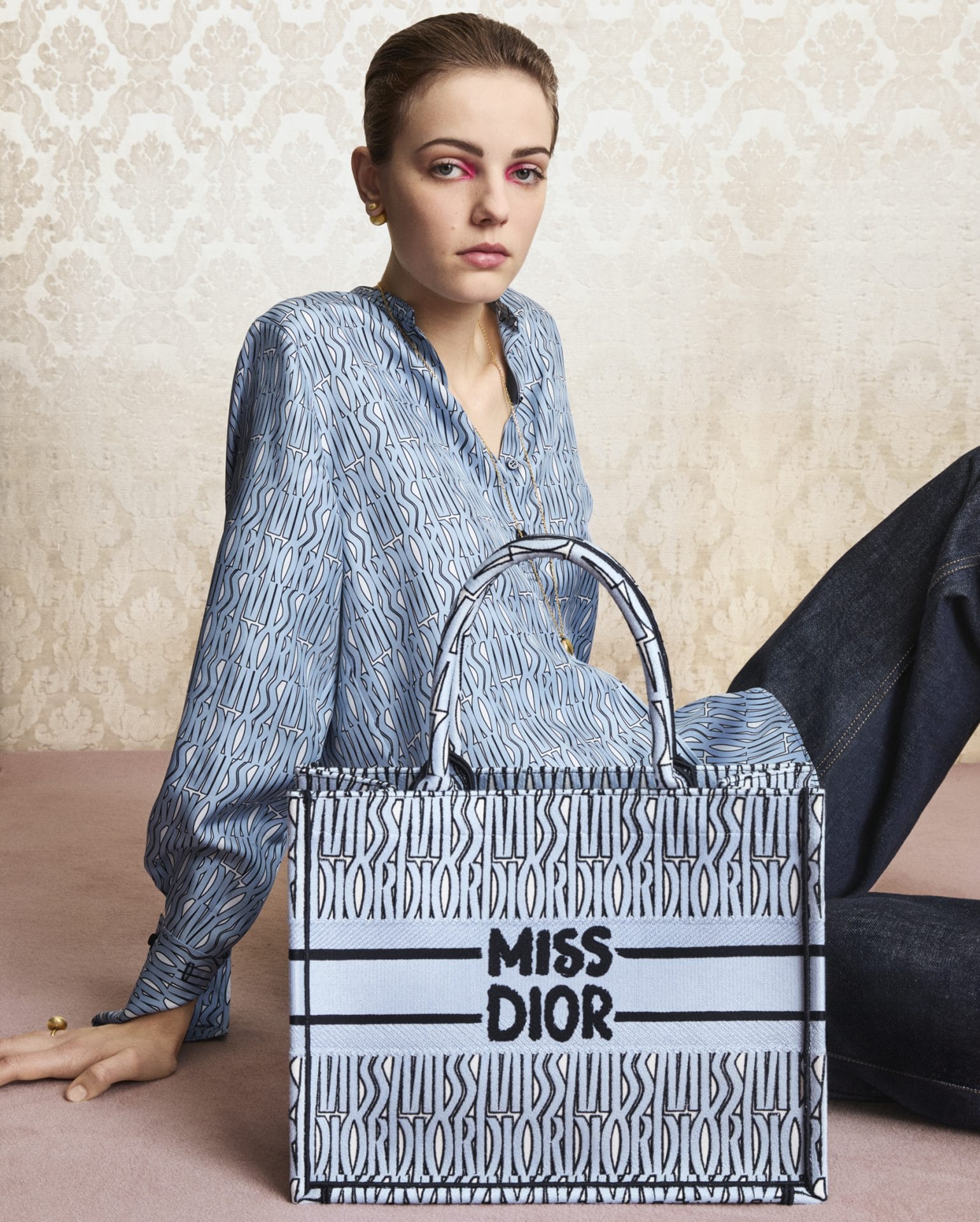 dior digital 290324 11 1080 r3