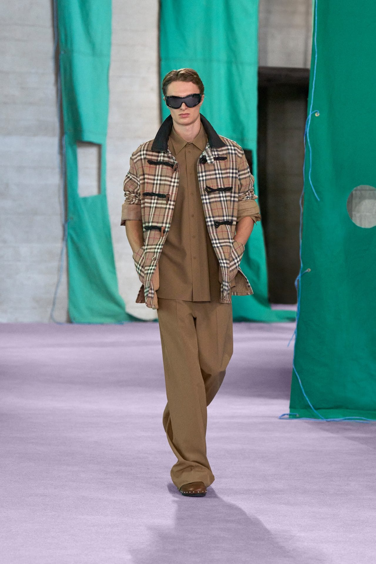 burberry summer 2025 show look 41