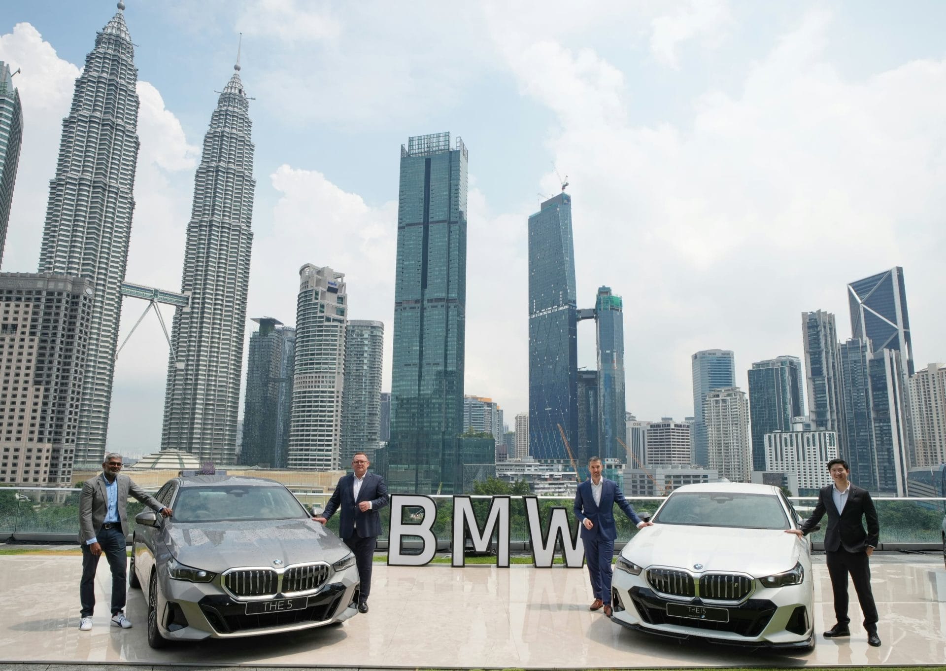 01. bmw group malaysia celebrates the latest generation of the bmw 5 series at sky5pace