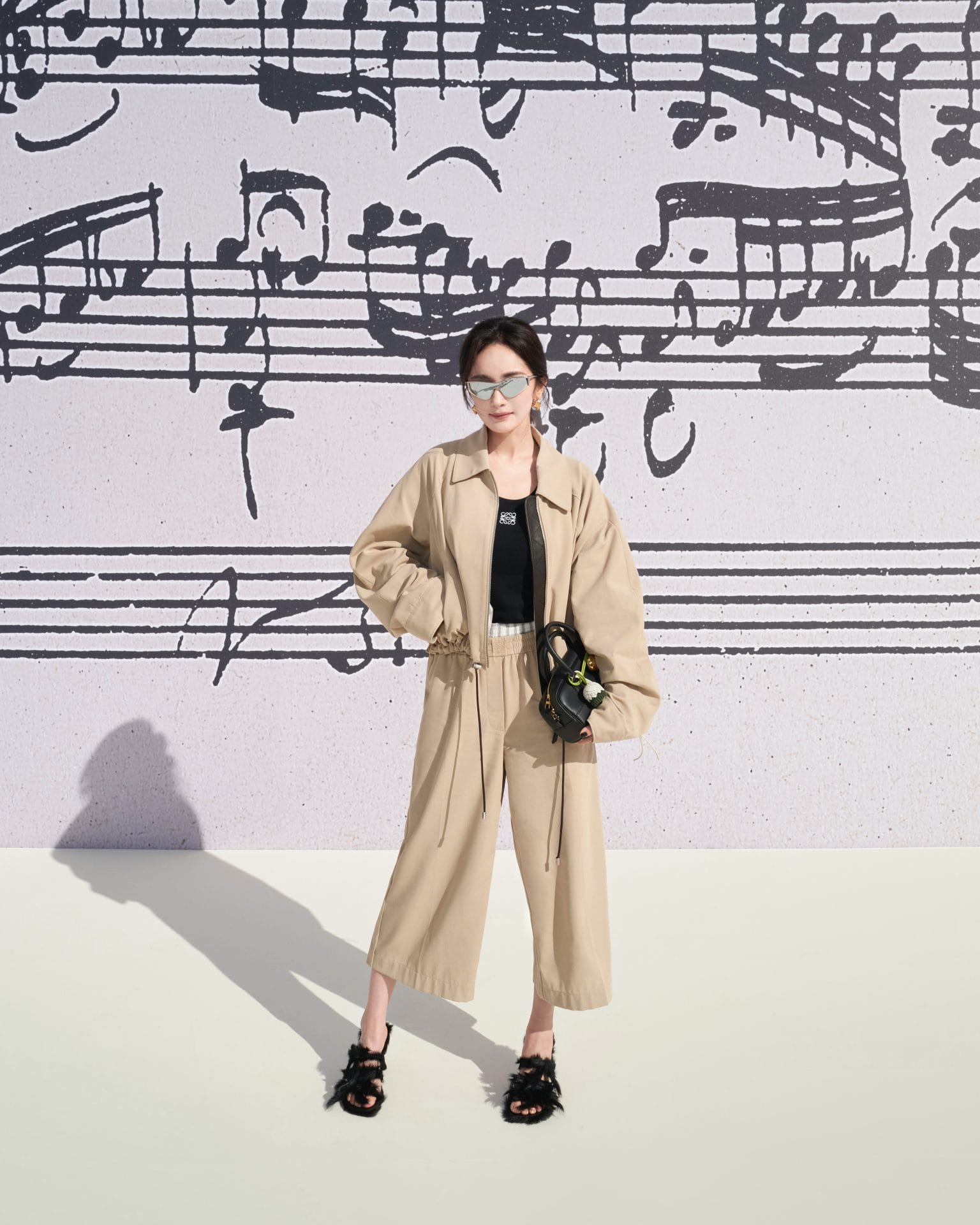 loewe ss25 ww photocall yang mi l1110427 49