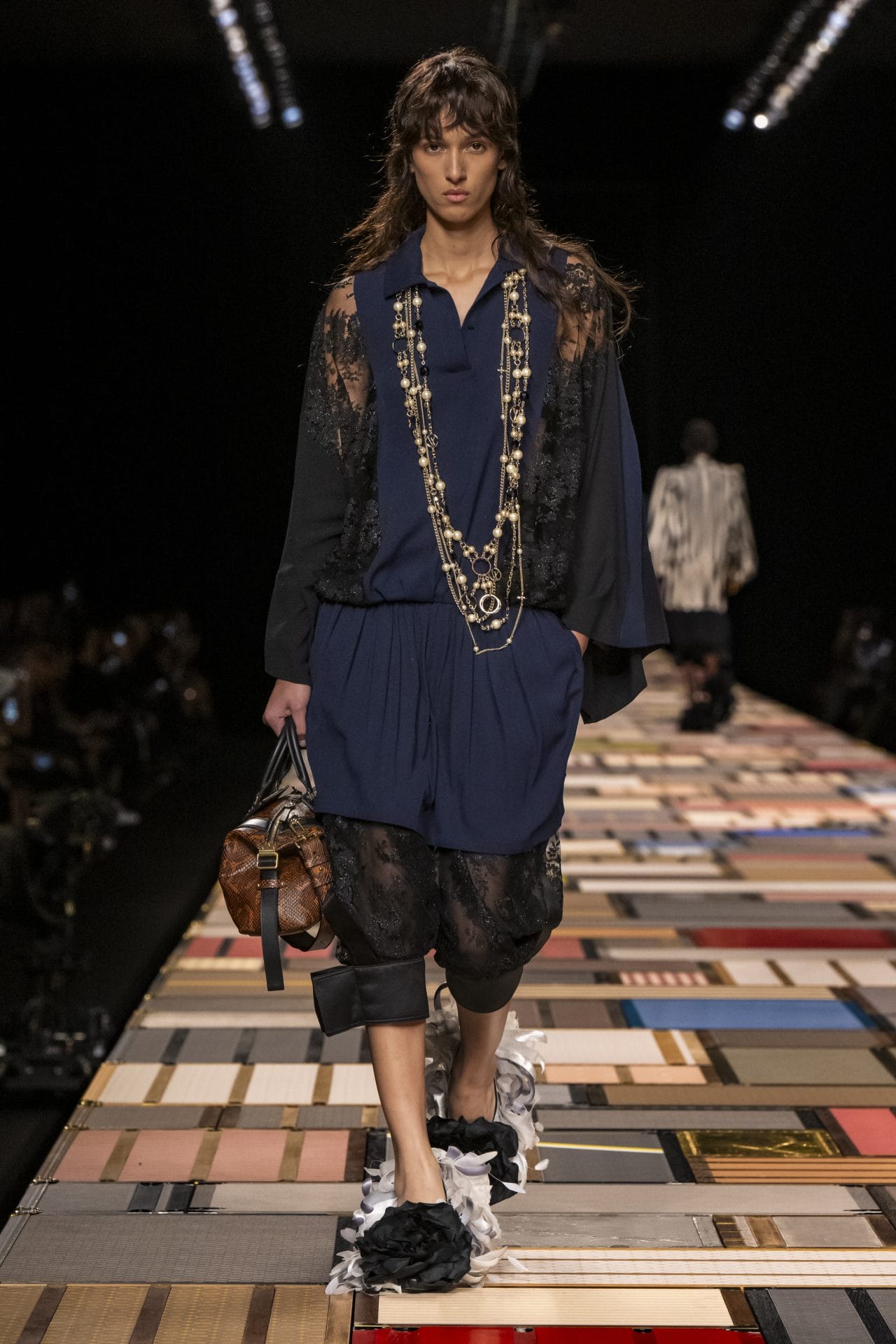 lv ss25 look 27