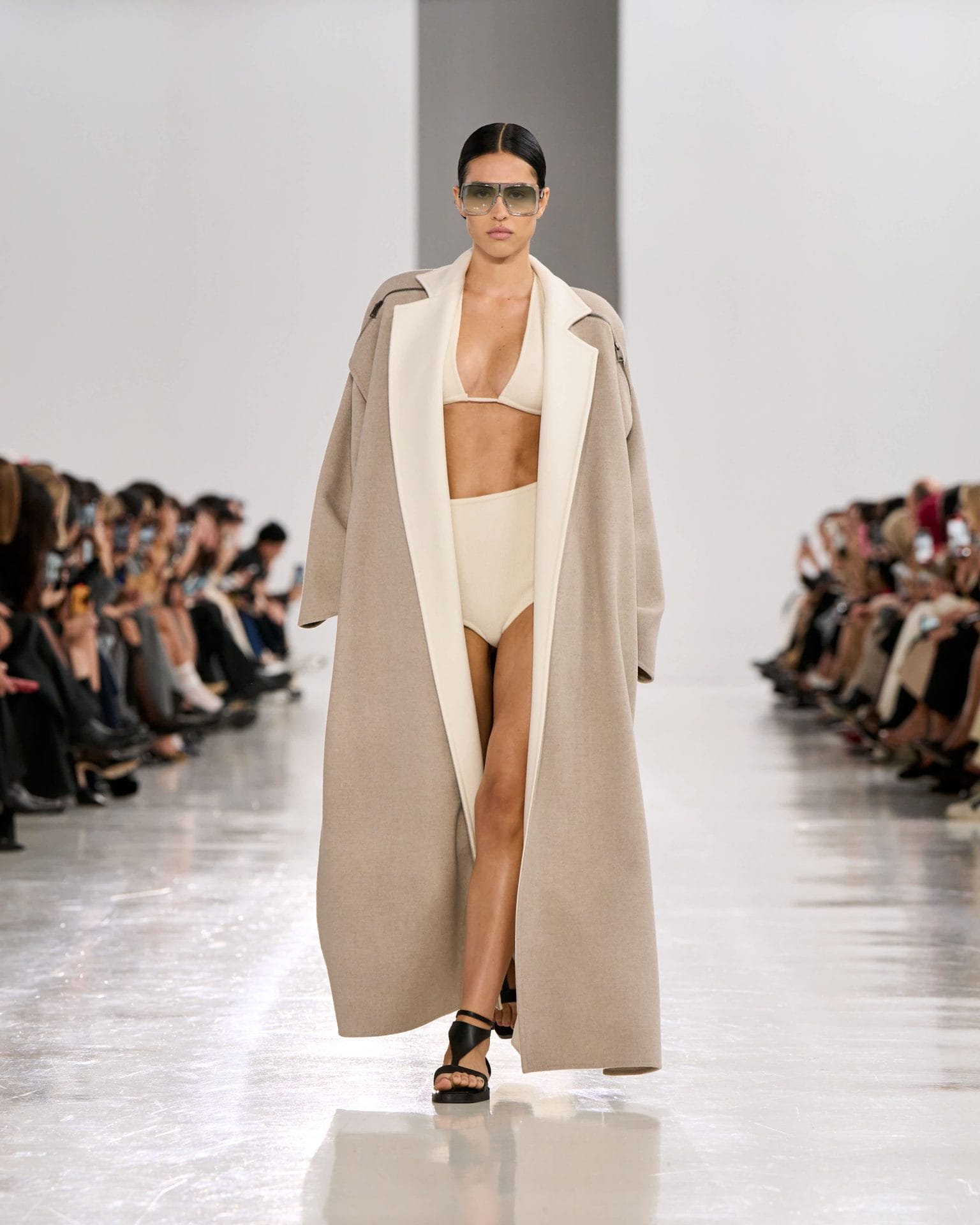 max mara ss25 30