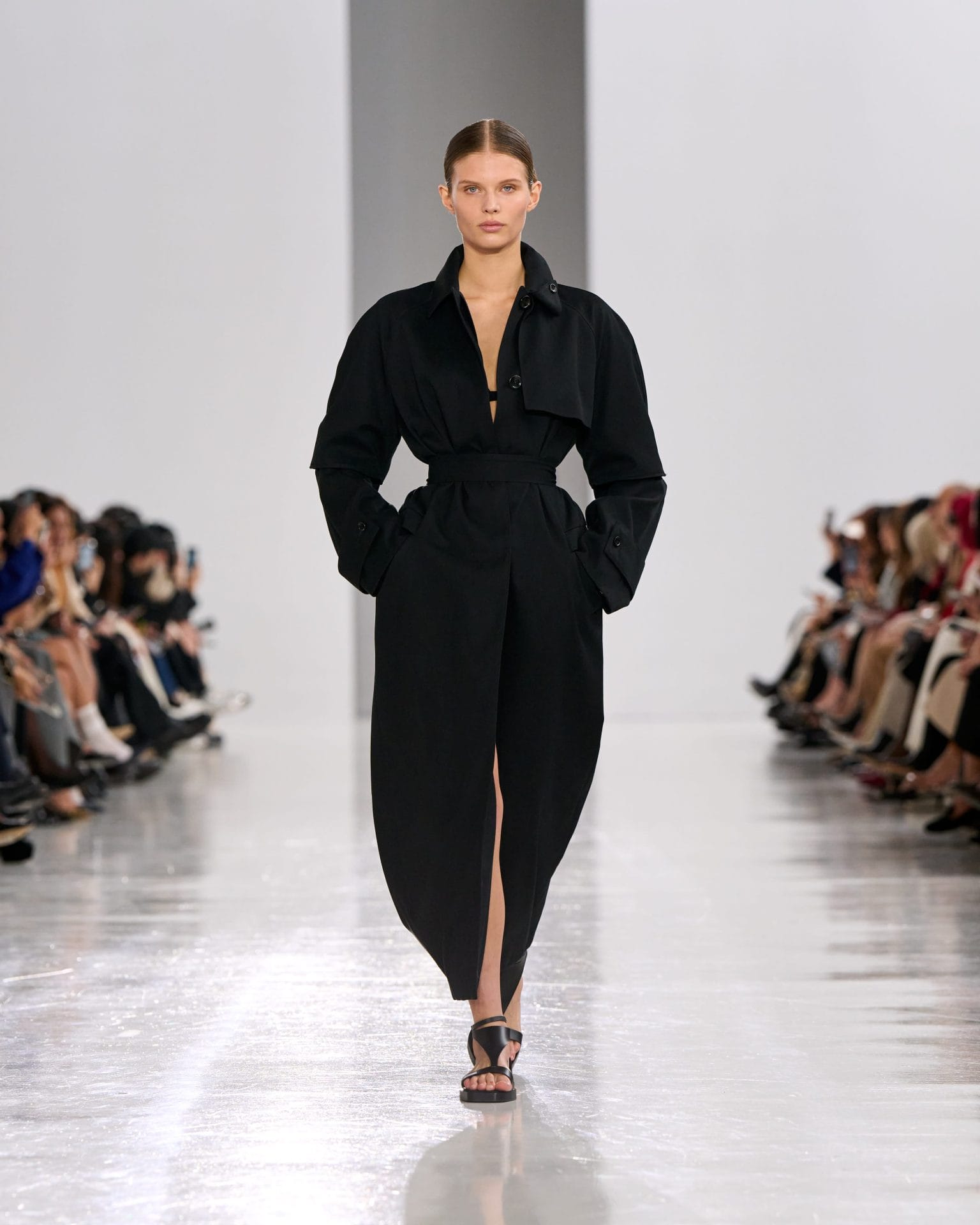 max mara ss25 38