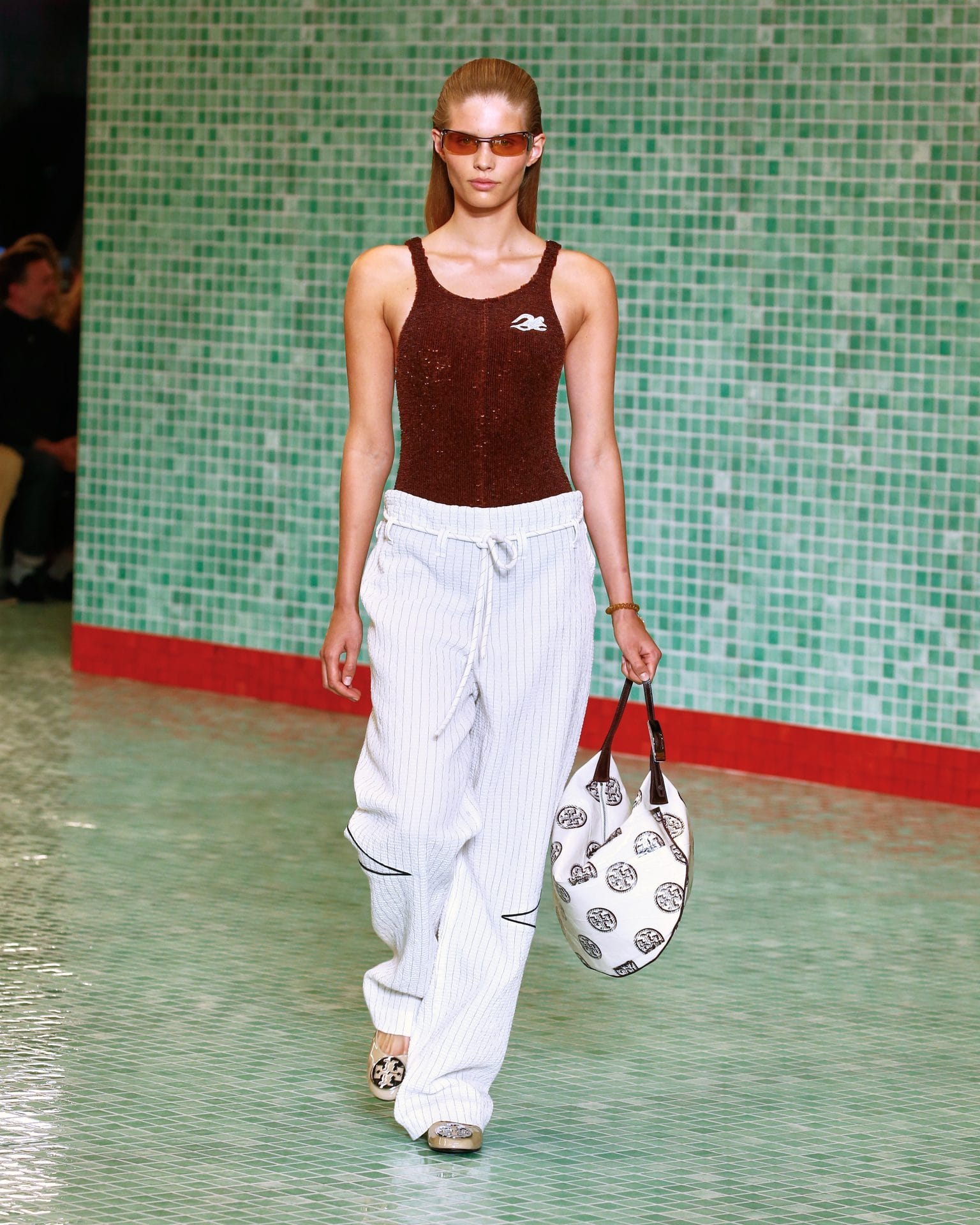 tb ss25 show look24 4x5