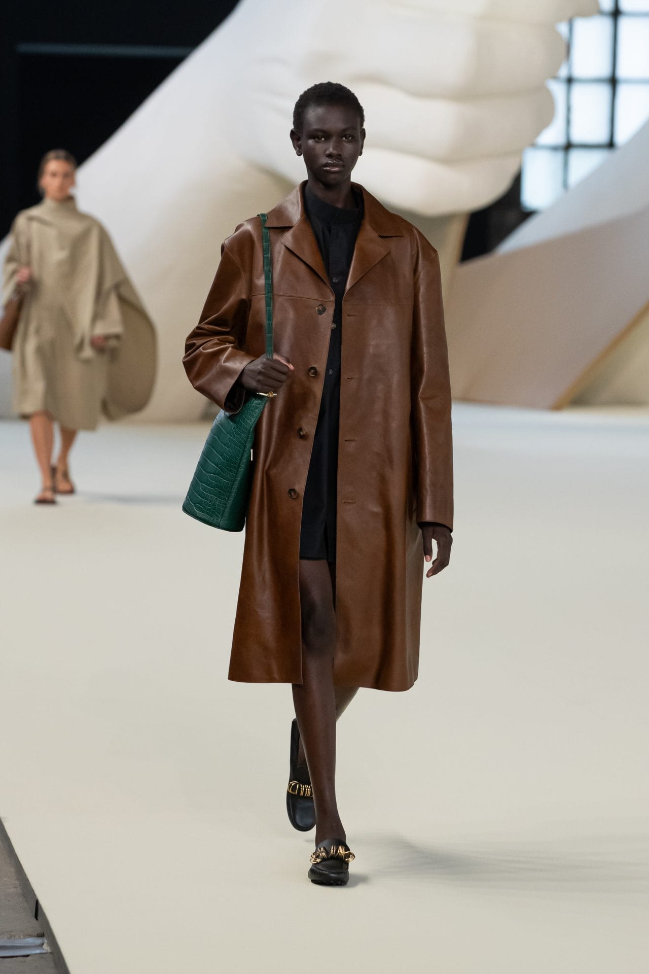 tod s mfw ss25 women s look 8