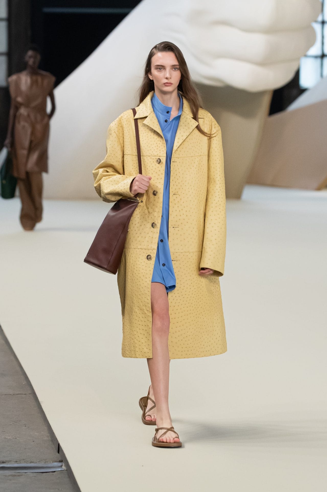 tod s mfw ss25 women s look 32