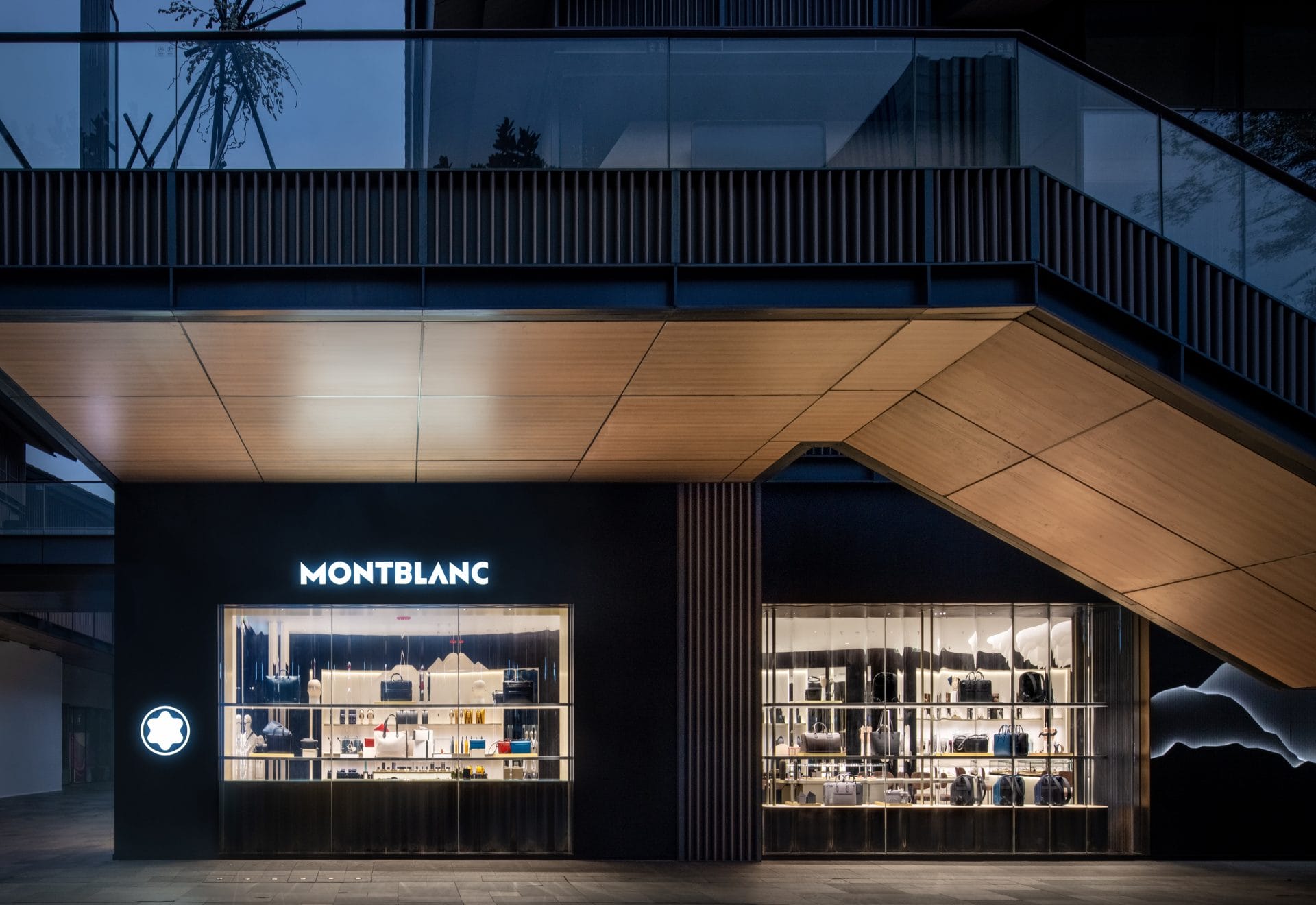 chengdu taikoo li flagship boutique façade