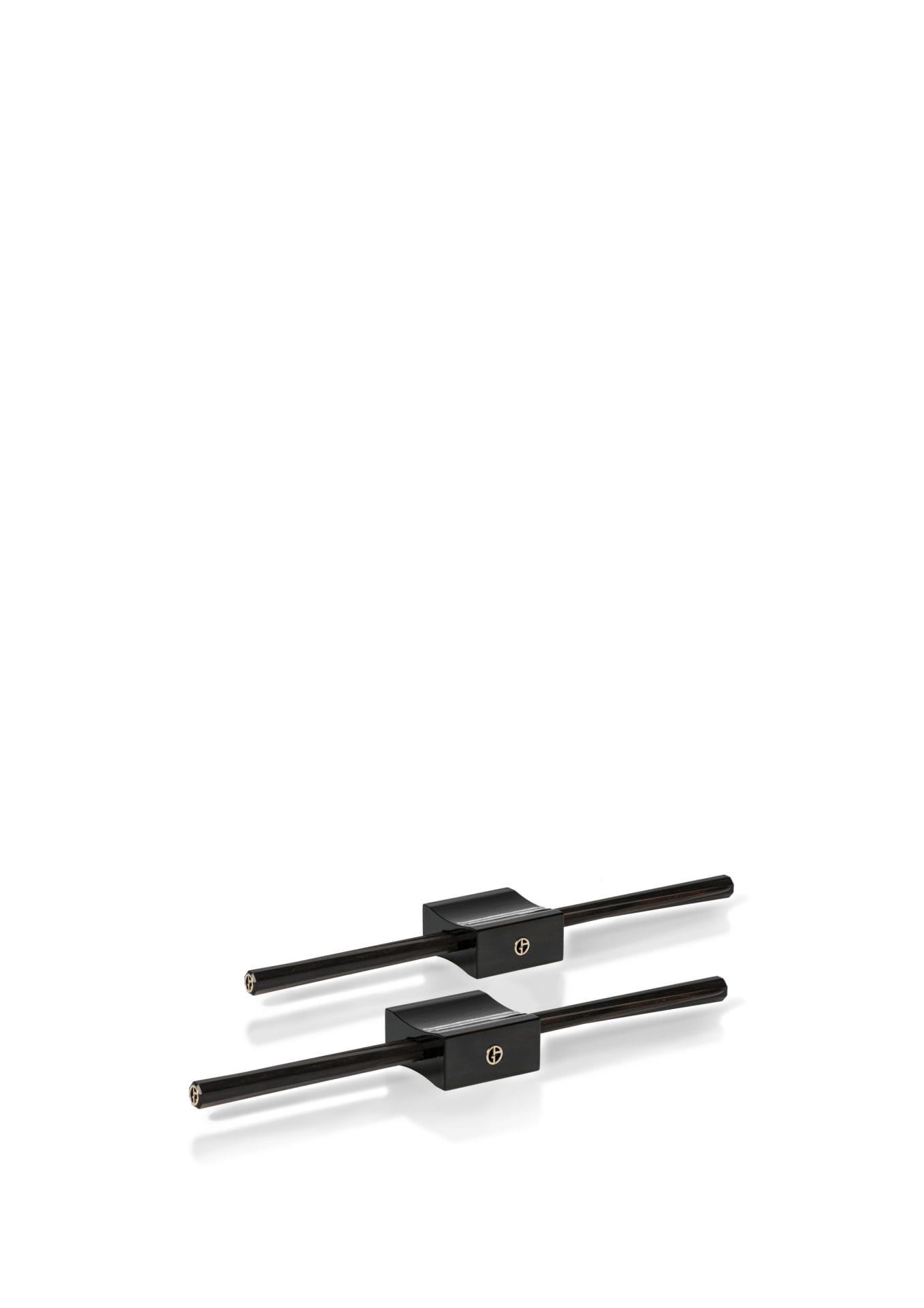 armani naike chopstick hkd2,200