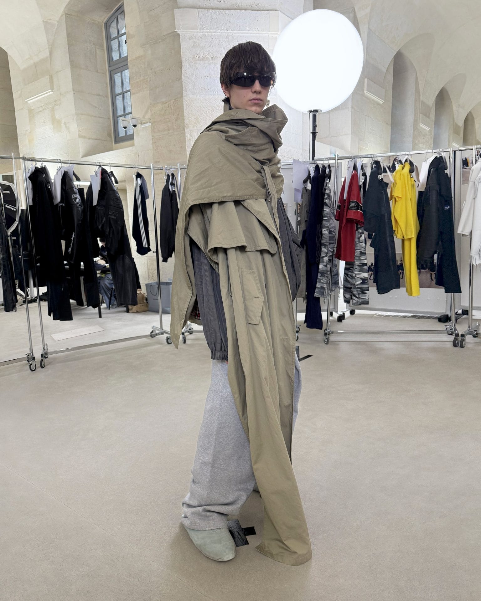 balenciaga fall 25 look 12 andrei