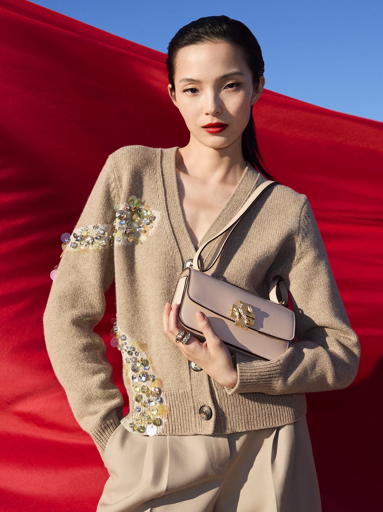 tb hol24 lunar new year campaign eleanor shot 3 001