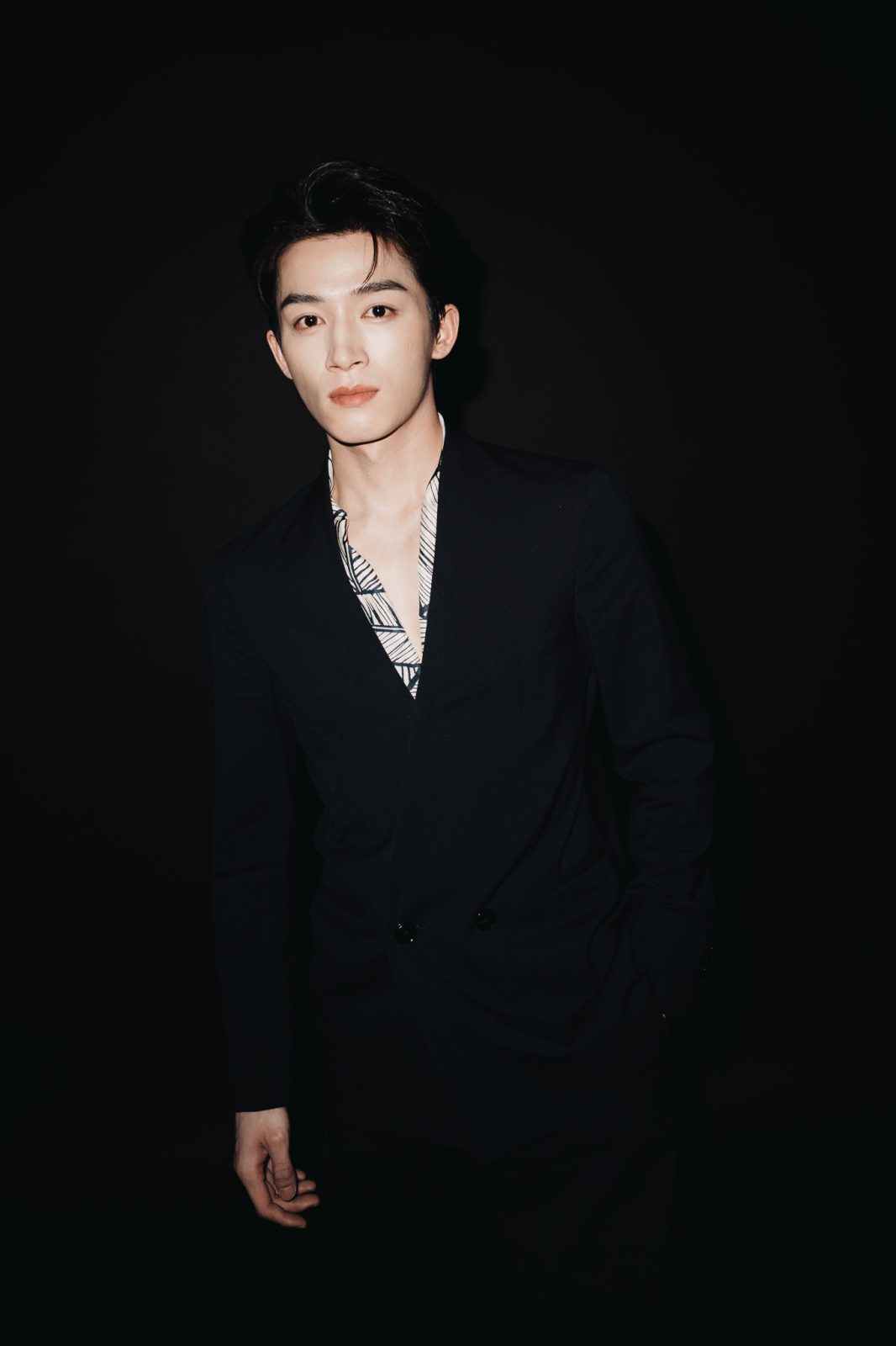 giorgio armani gaw fw2526 wang xingyue felipe cordeiro