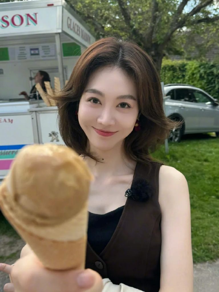 姜妍｜终于知道为什么宋丹丹认她当干女儿了 3 meuwedna 来自小红书网页版