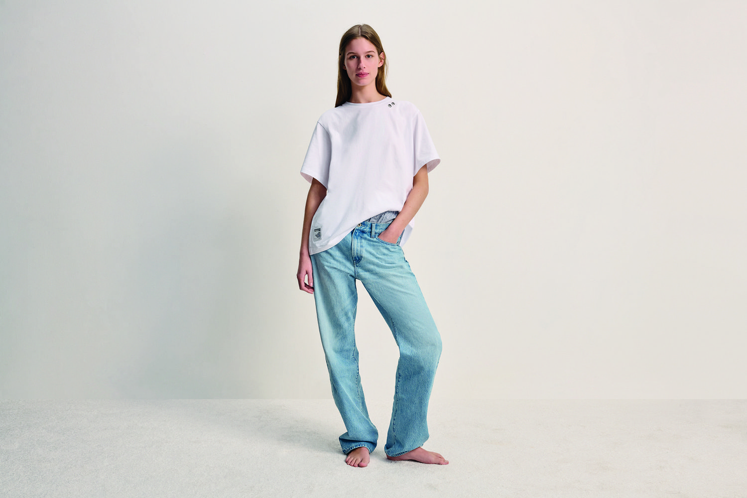 uniqlo x anya hindmarch key visual 4