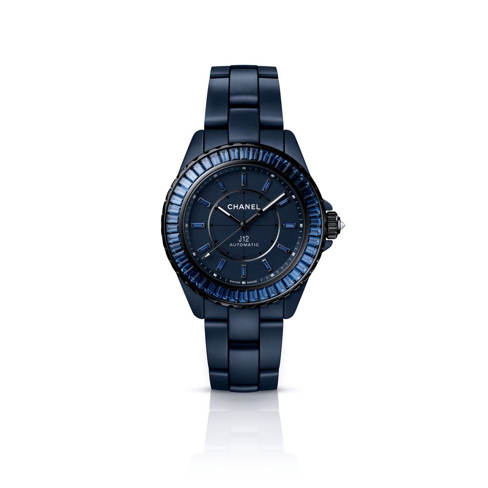 图12：j12 bleu 38 mm sapphires