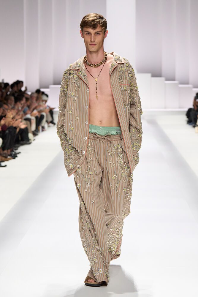 dg men show summer 2026 photo gorunway look 93