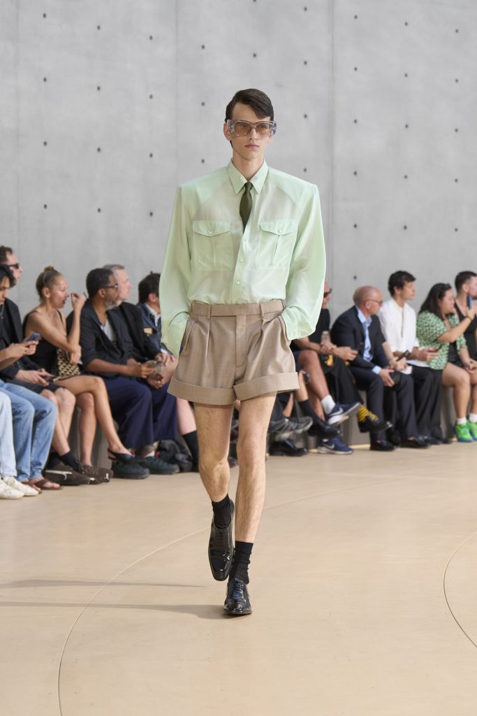 saint laurent fashion show men summer26 runway 07 hr