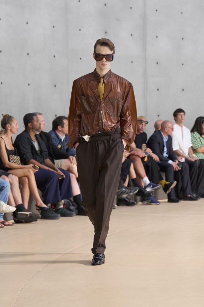 saint laurent fashion show men summer26 runway 33 hr
