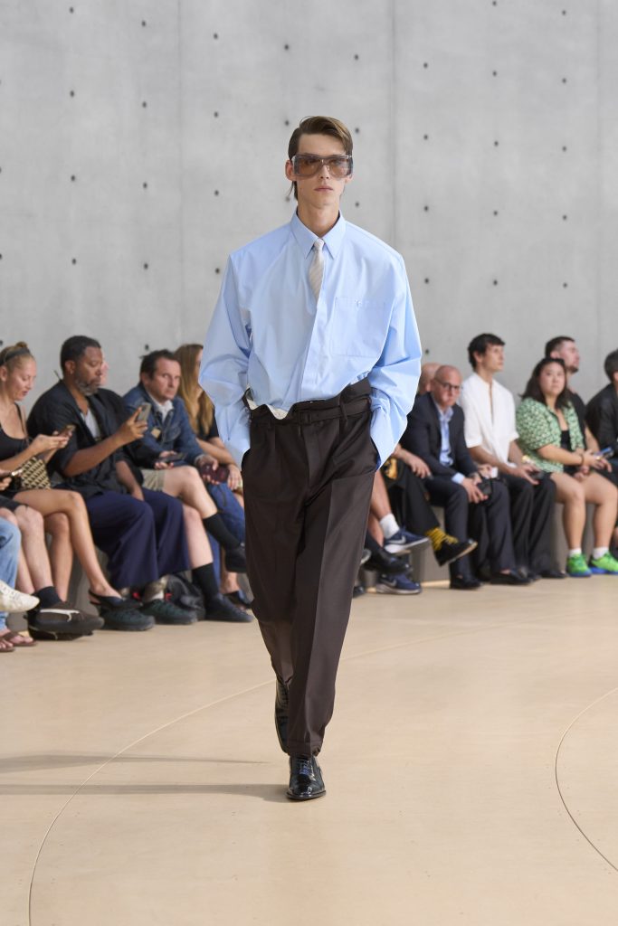 saint laurent fashion show men summer26 runway 40 hr
