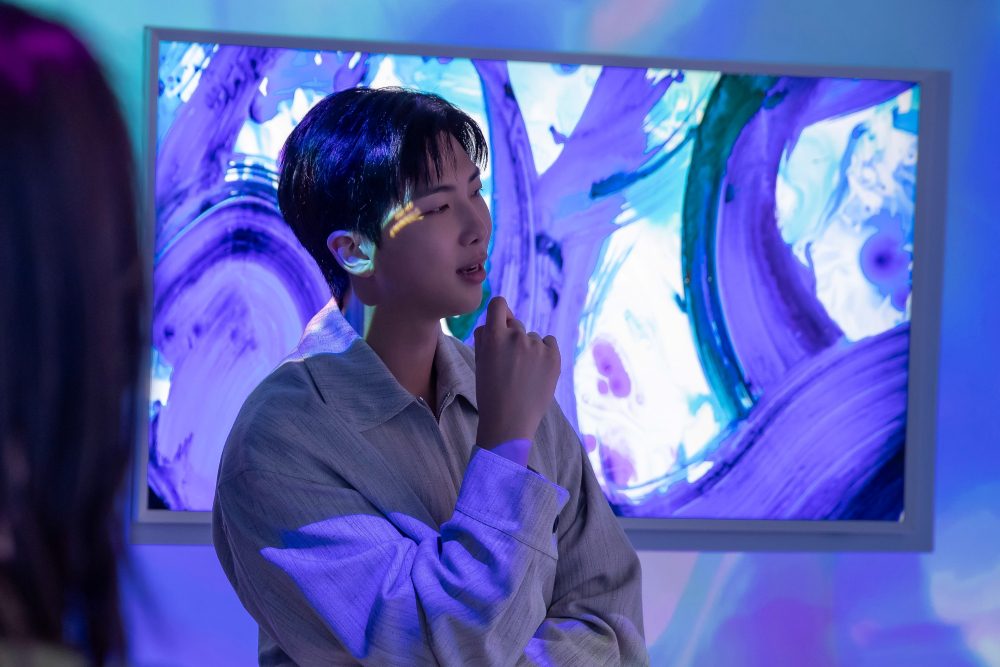 samsung tvs and displays samsung art tv rm of bts at art basel basel main6