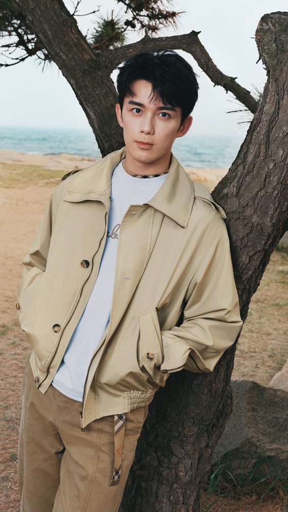burberry cvd25 campaign wu lei 9x16 2