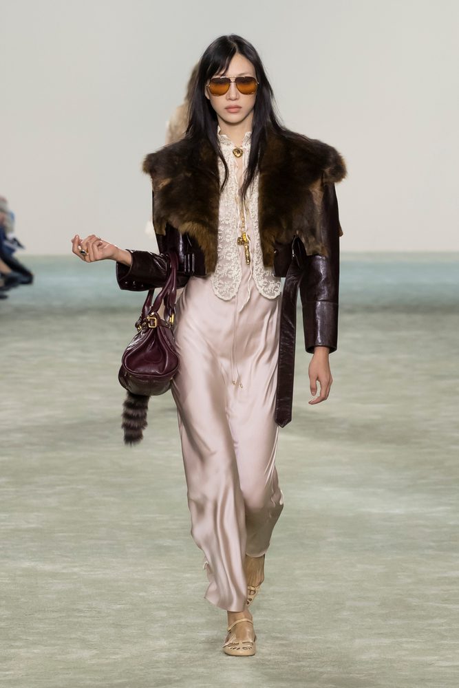 chloÉ show fw25 13