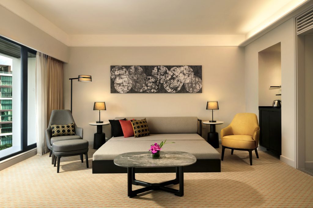 copy of copy of k1dvf king deluxe family room sofabed