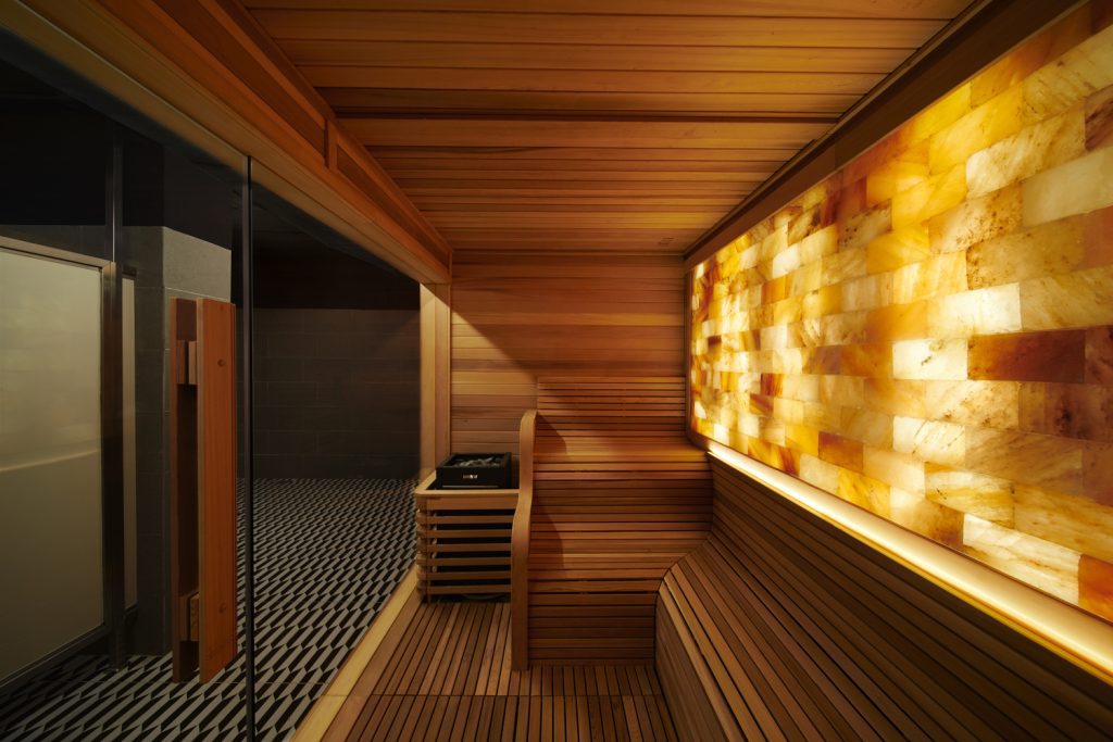 himalayan salt sauna