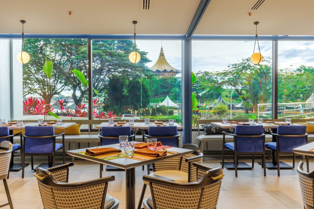 river view cafe 1