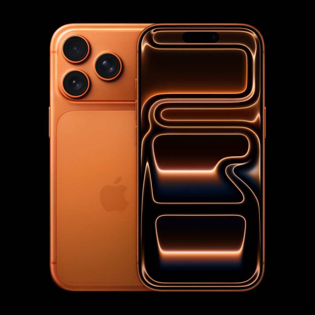 apple iphone 17 pro cosmic orange 250909 inline.jpg.large 2x