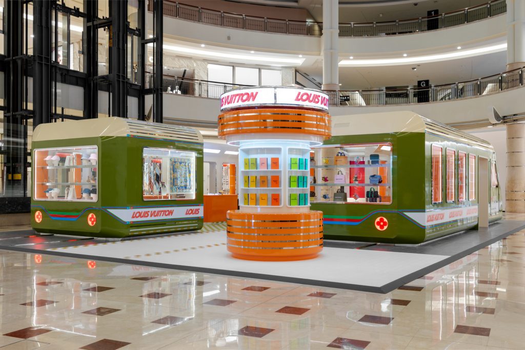 lv art of gifting popup 2