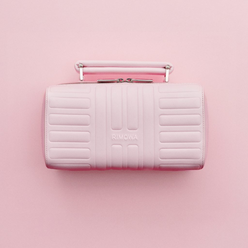 rimowa beauty shot 1x1 victor brun groove cross body bag small pink