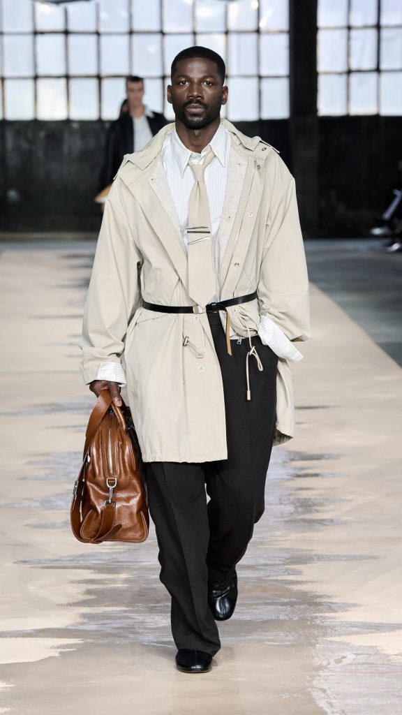 boss spring summer 26 fashion show runway 010 9x16 image mid res