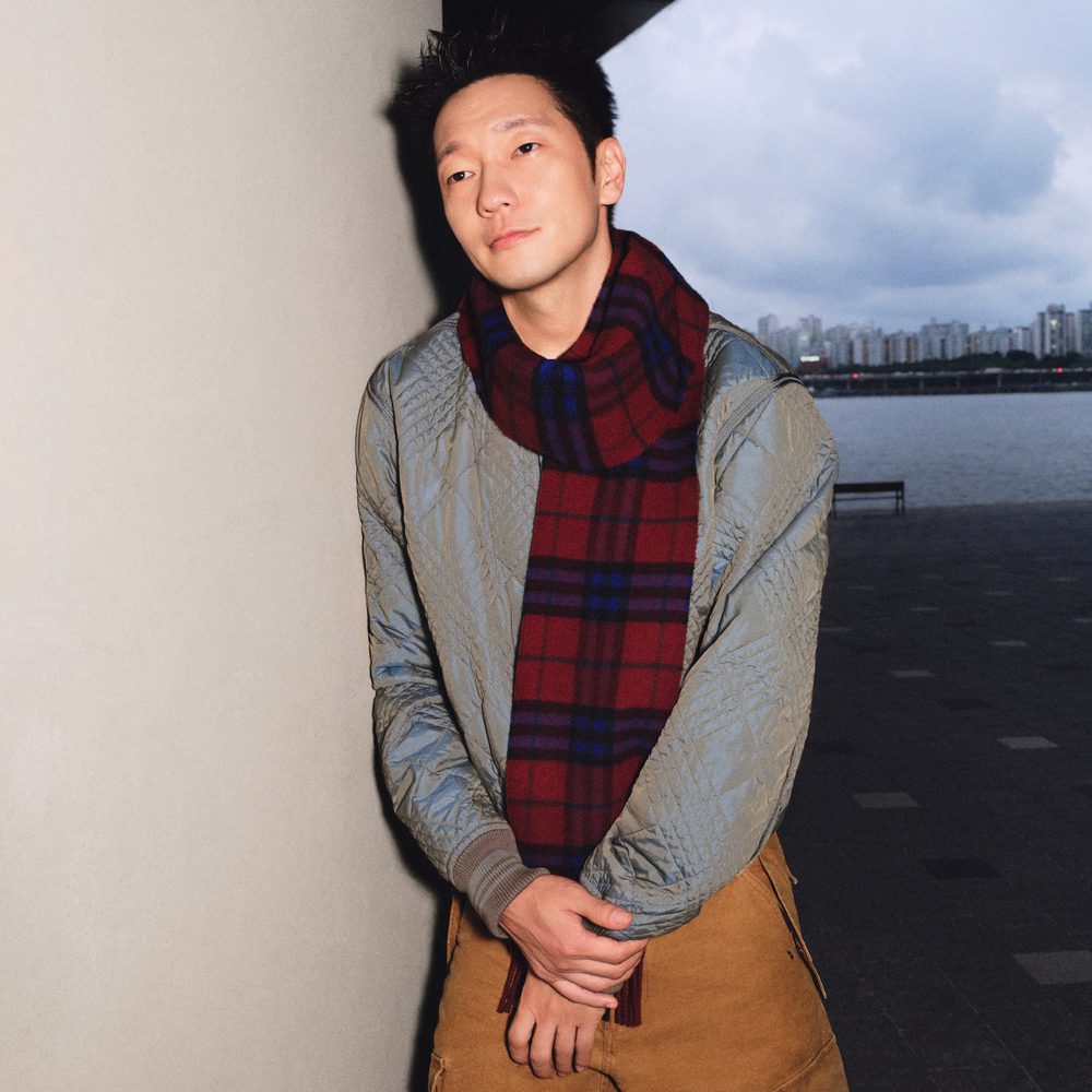 burberry 2025 apacxw srgb cropped clean son 02 1x1