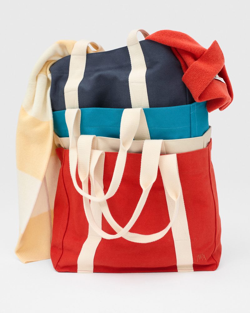 canvas tote bag uniqlo and jw anderson 2025 fall winter collection