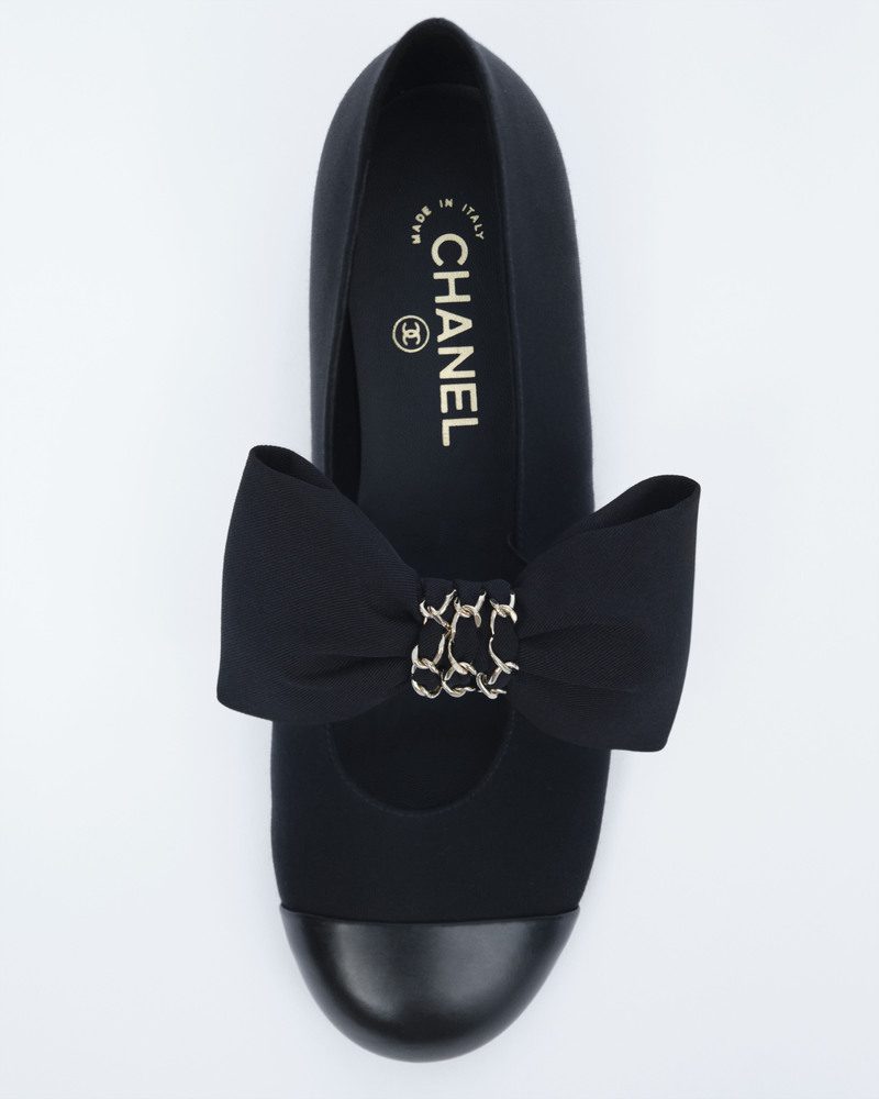chanel the fw 2025 26 rtw collection copyright chanel 14 2 hd