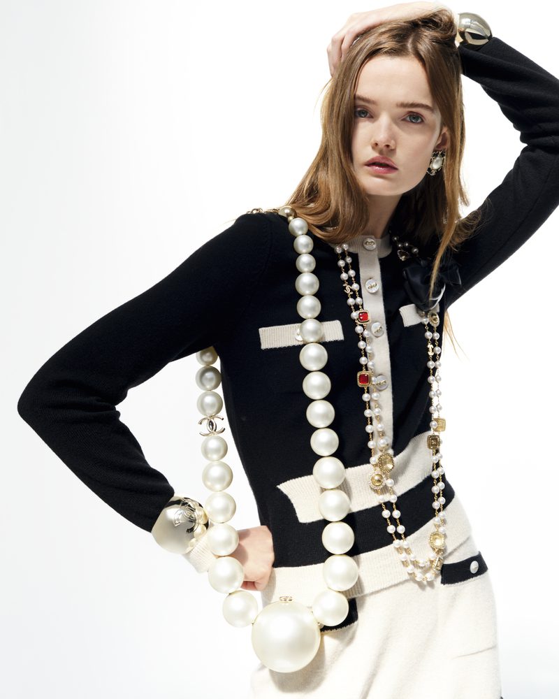 chanel the fw 2025 26 rtw collection copyright chanel 3 2 hd
