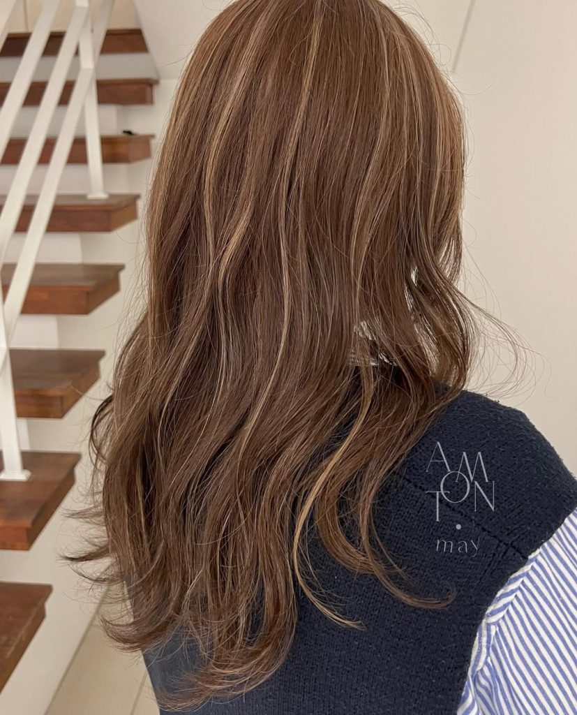 🌿은은한 컬러감의 #발레아쥬 디자인입니다☺️묶어도 풀어도, 신경쓴듯 안쓴듯 자연스러운스타일링으로 오래유지가능해요💚@am.ton may ✔️발레아쥬 셋트가 이벤트중!✔️빠