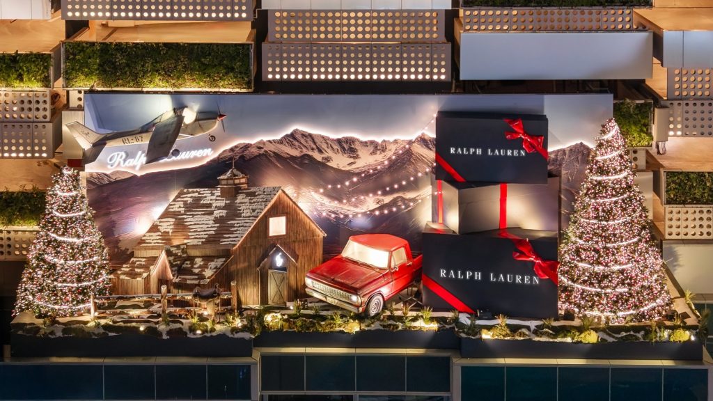 polo ralph lauren 10 anniversary event facade 2