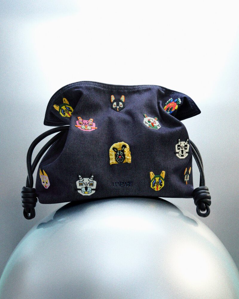 loewe ss26 preco gifting campaign ooh rgb cropped 11 4x5