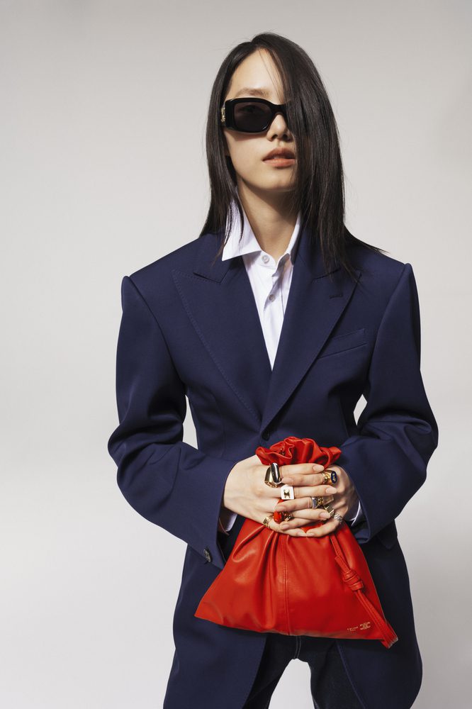 (f)2025 1116 celine campaign1037