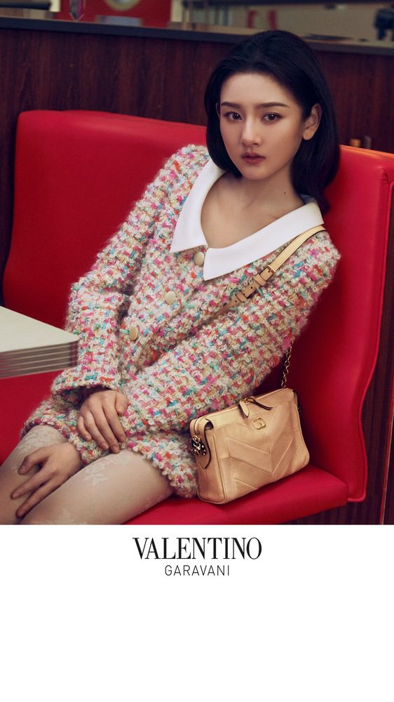 valentino cruise2026 cny logo 9x16 safe 09