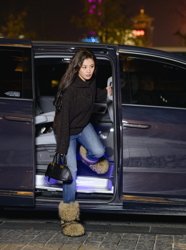 balenciaga bolero bag ma sichun