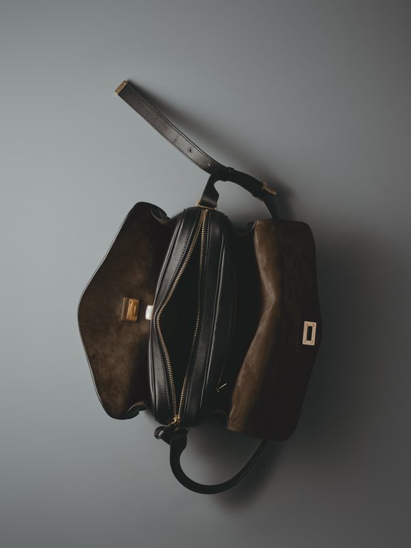 balenciaga le 7 bag still life image 2