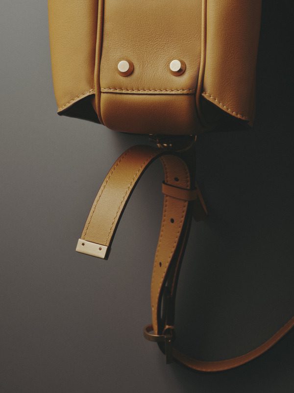 balenciaga le 7 bag still life image 4
