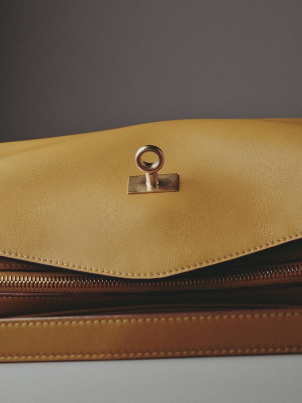 balenciaga le 7 bag still life image 5