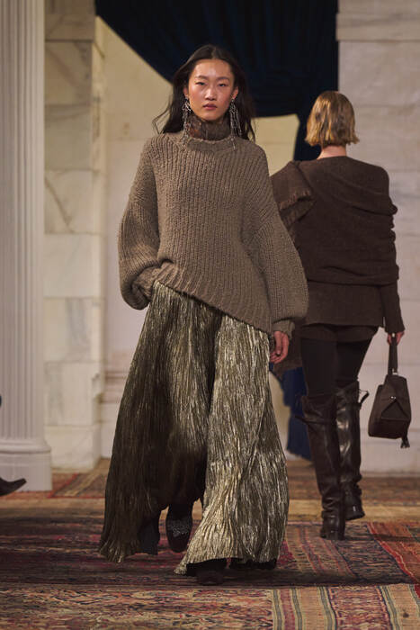 photo: isidore montag / gorunway.com