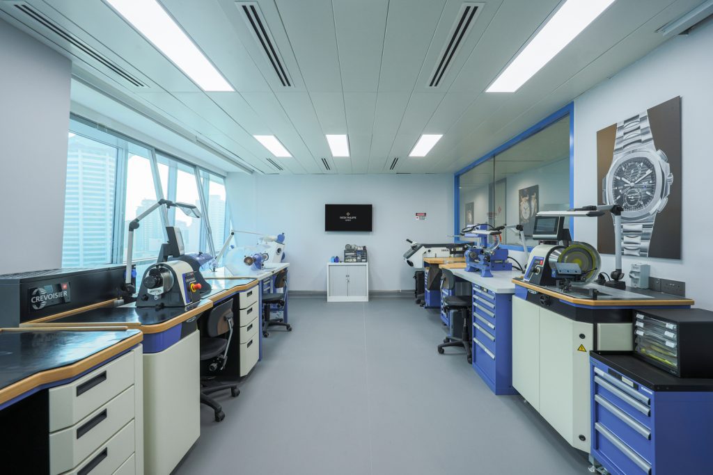 patek philippe service center(sg 18