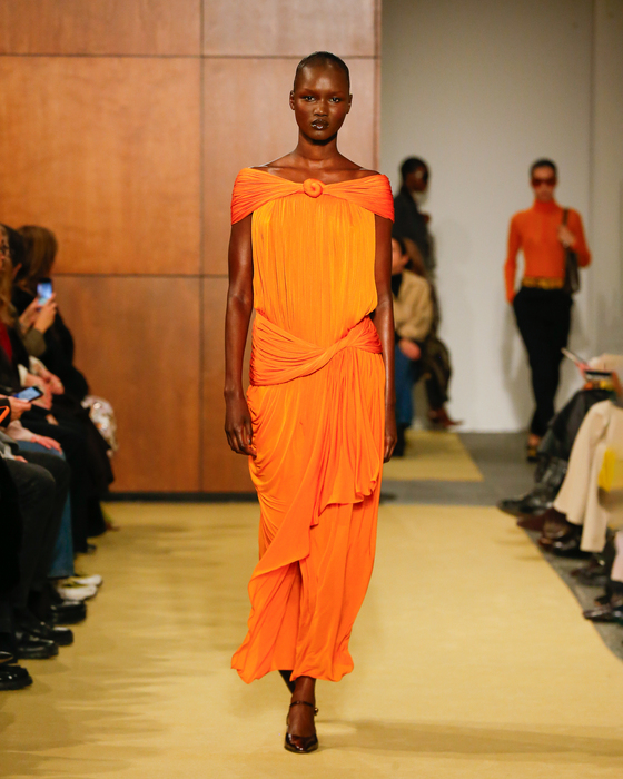 tb fw26 show look 026 4x5